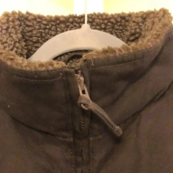 L.L. Bean goose down coat - Picture 3 of 8